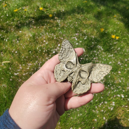 Gold Sheen Obsidian Skull Butterflies